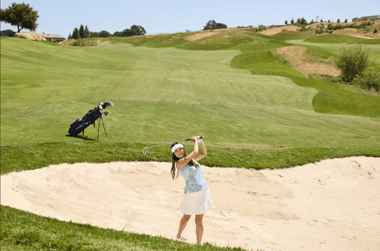 Flawless Fairways: Fashionable Ladies Golf Outfits for Every Season - Acegolfs