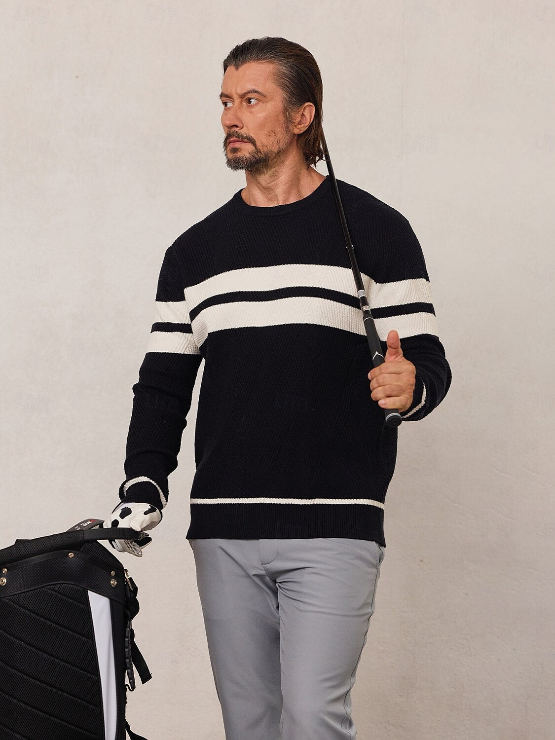 More than basic Men's Golf Crewneck Color Block Sweater